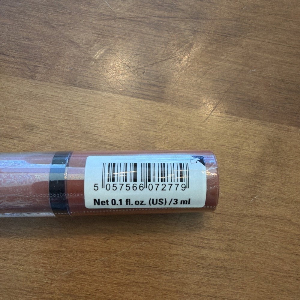 NEW Revolution Sheer Brilliant Lip Gloss,‎ Sheer Attraction #105 - Picture 4 of 5